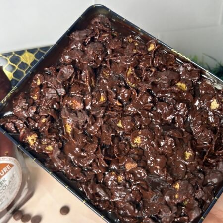 Hot Chocolate Feuilletine Cake